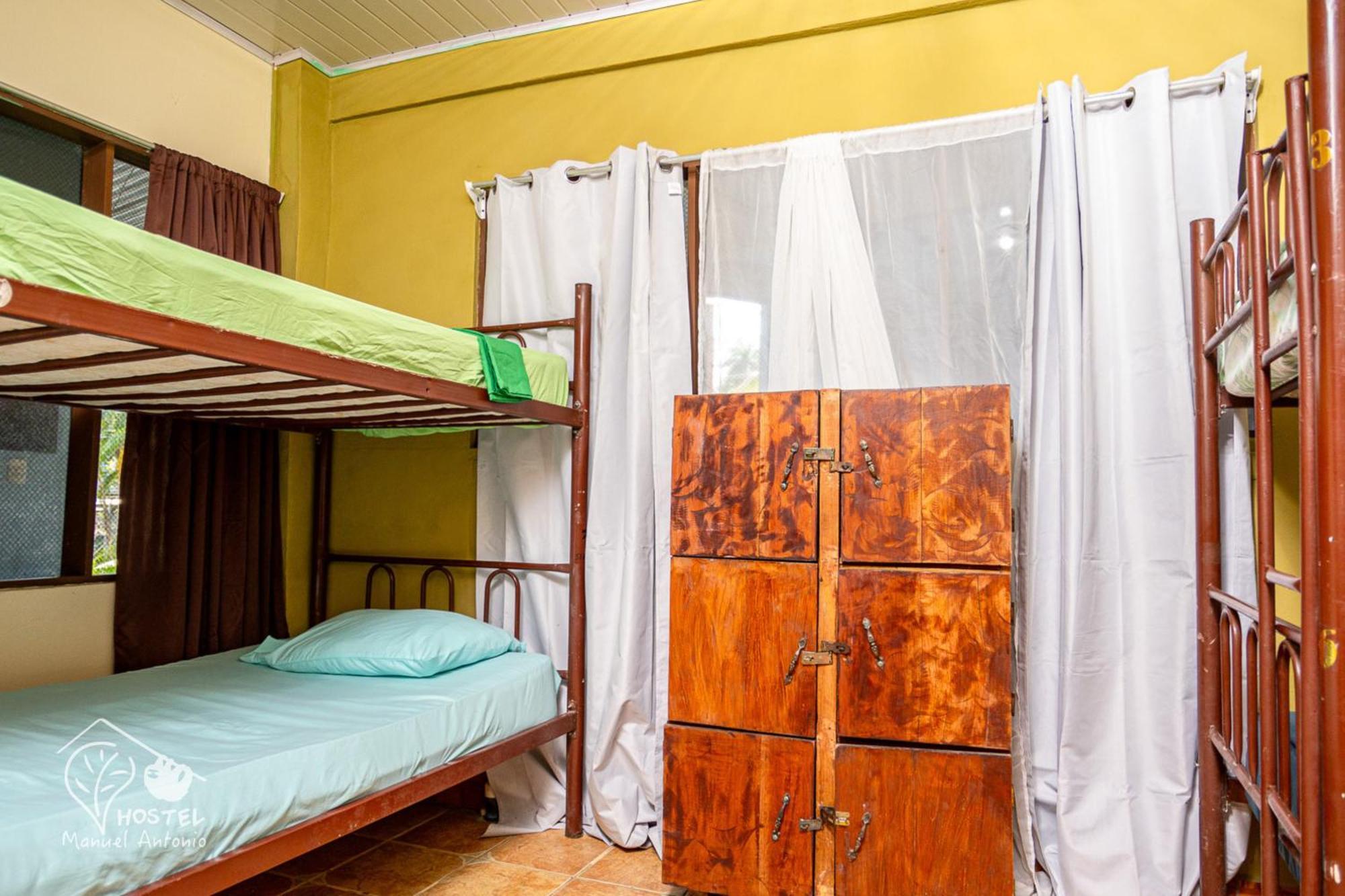Manuel Antonio Hostel المظهر الخارجي الصورة