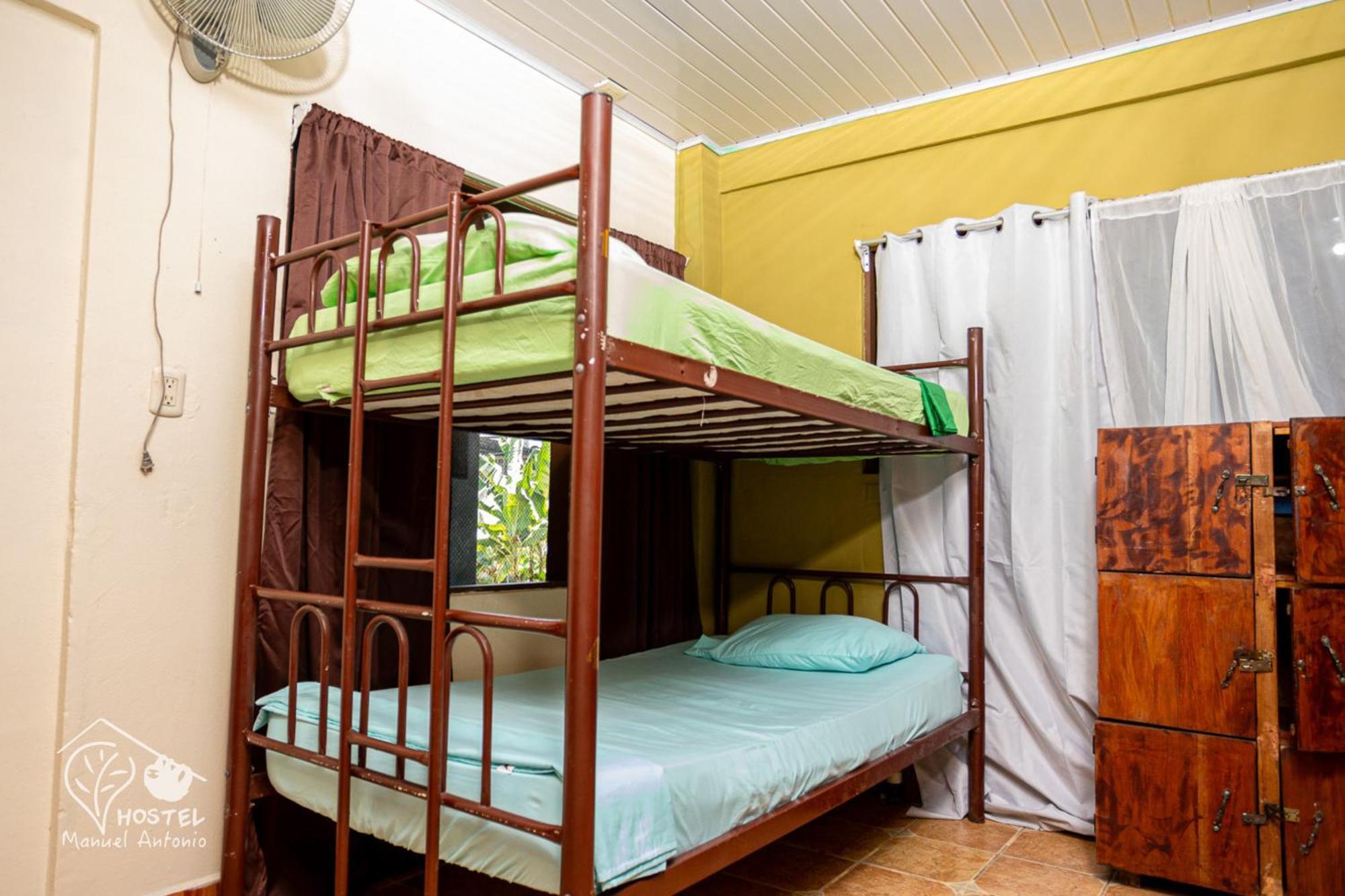 Manuel Antonio Hostel المظهر الخارجي الصورة