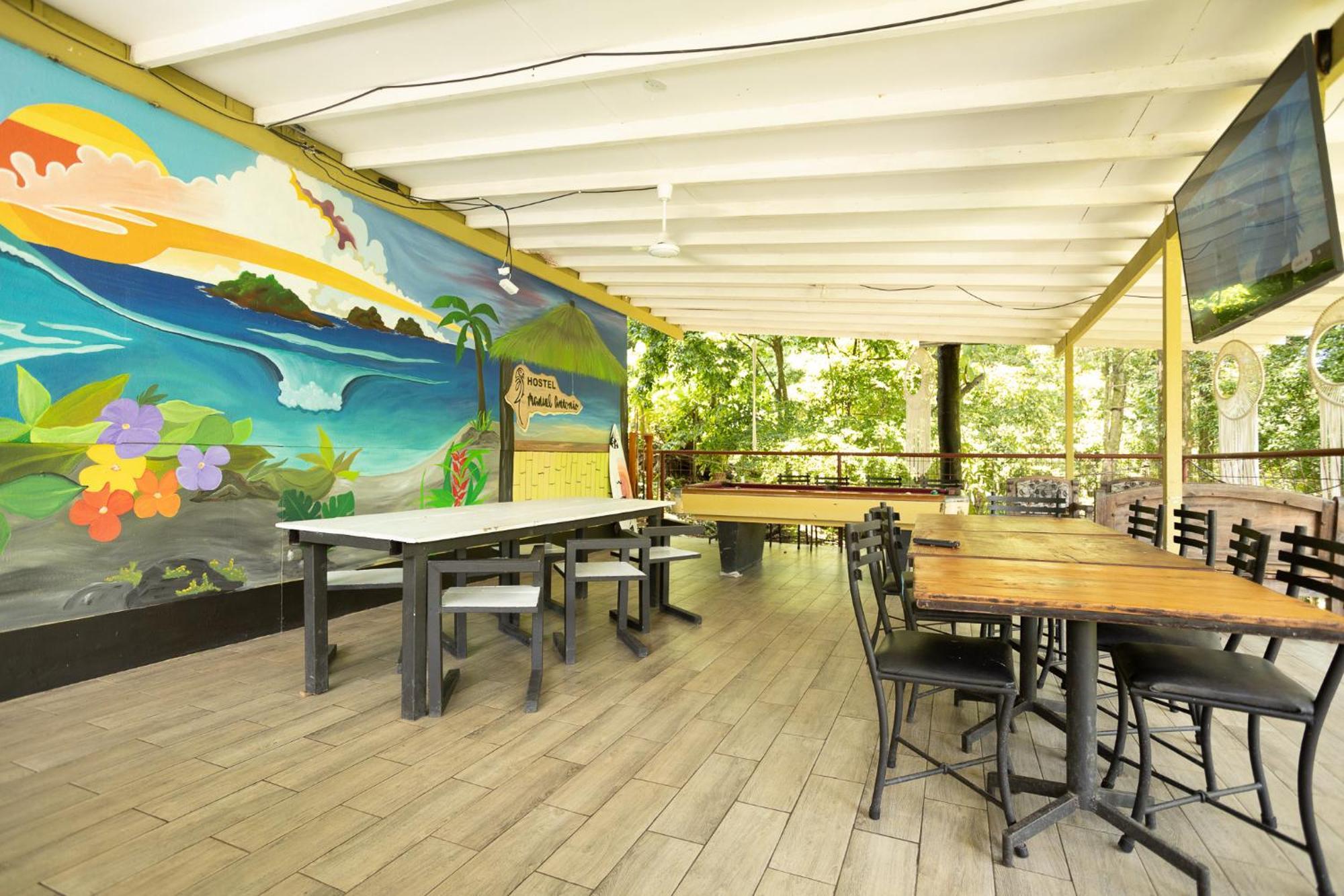 Manuel Antonio Hostel المظهر الخارجي الصورة